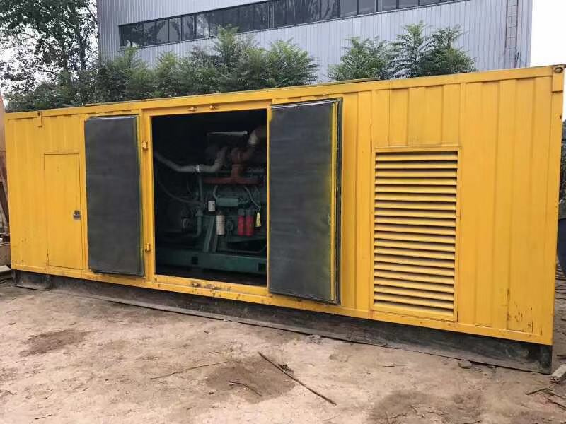 成华柴油发电机组滤清器内充满机油但压力不足如何进行故障排查？