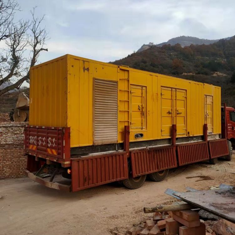 成华200kW 发电机组在带电阻性负载时，输出功率会受到哪些因素的影响？